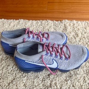 Nike Women’s Vapormax Sneaker - Size 9.5